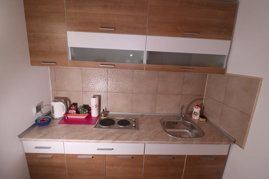 Apartment Vremeplov トラヴニク エクステリア 写真